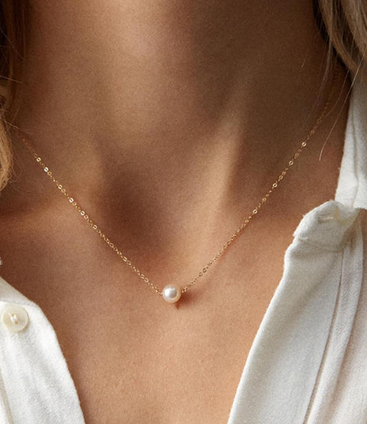 Elegant Pendant Necklace